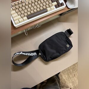 lululemon athletica Black Belt Bag